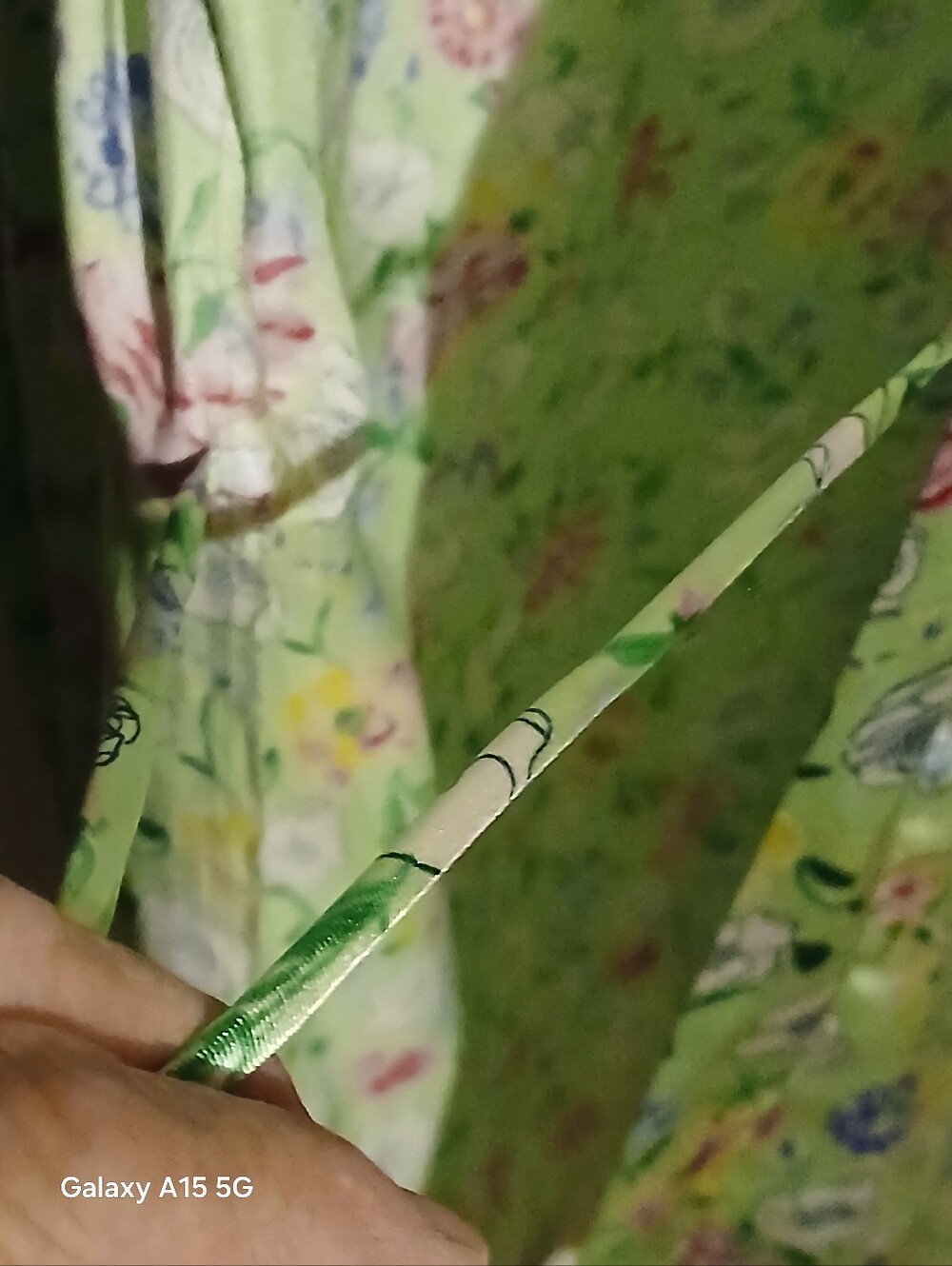 Secret Treasures Floral Robe - Picture 2 of 7